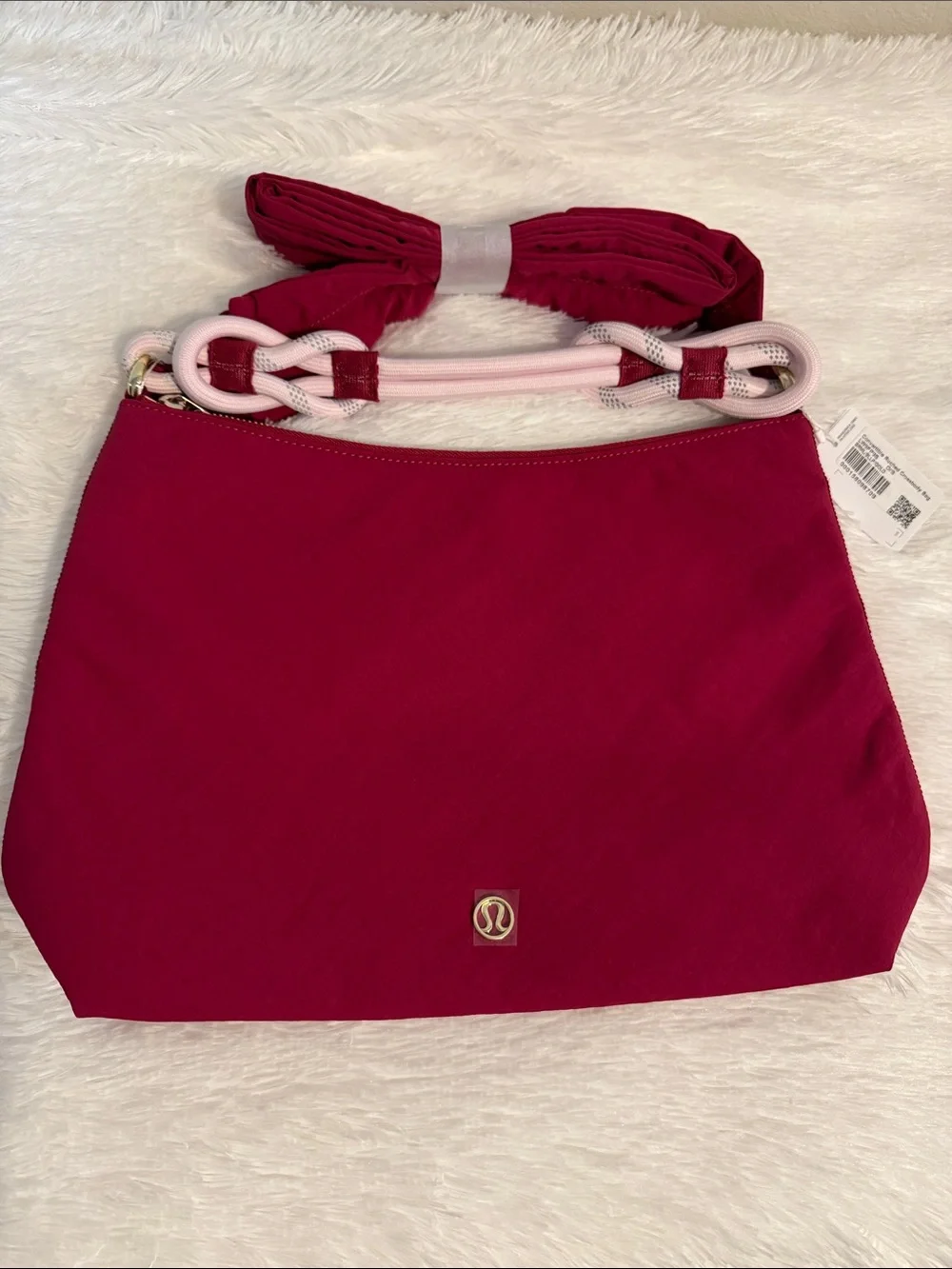 Lululemon Convertible Ruched Crossbody Bag - 6.5L